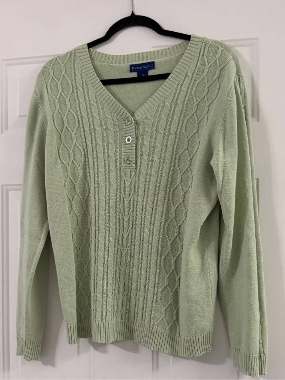 Karen Scott Light Green Cable Knit V-Neck Sweater